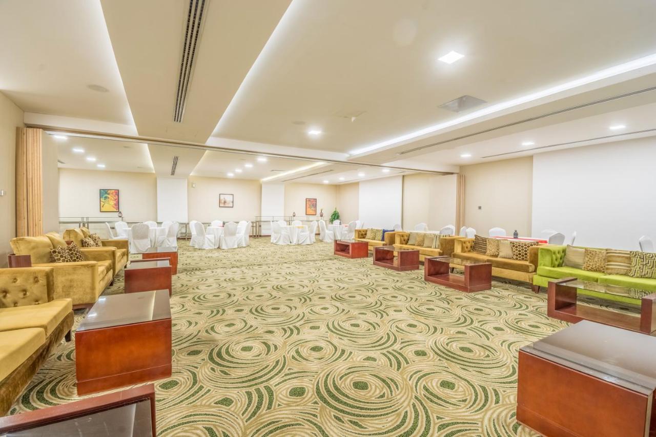 Grand Plaza Hotel - Dhabab Riyad Extérieur photo